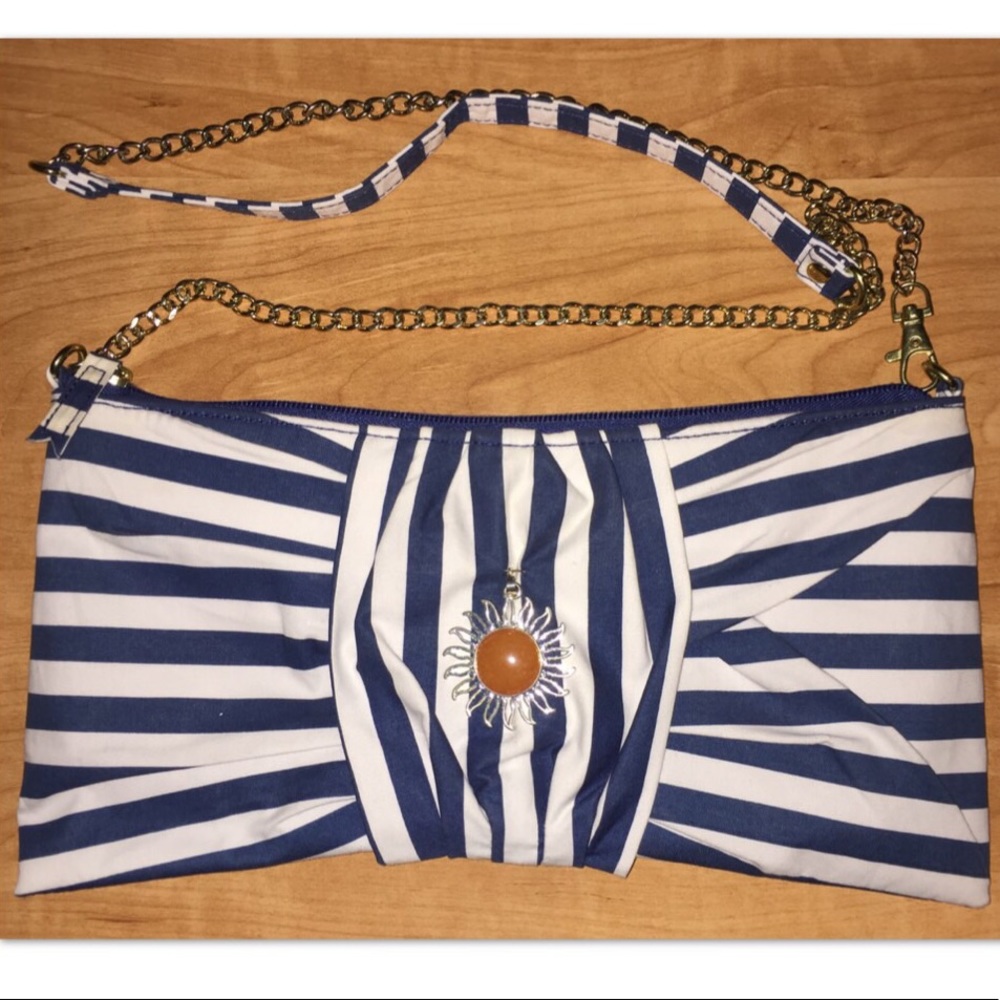 New Women’s Striped Sun Shoulder Bag Purse Mud Pie